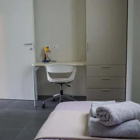 Casa Di Andrew - Sul Di Garda Apartment *